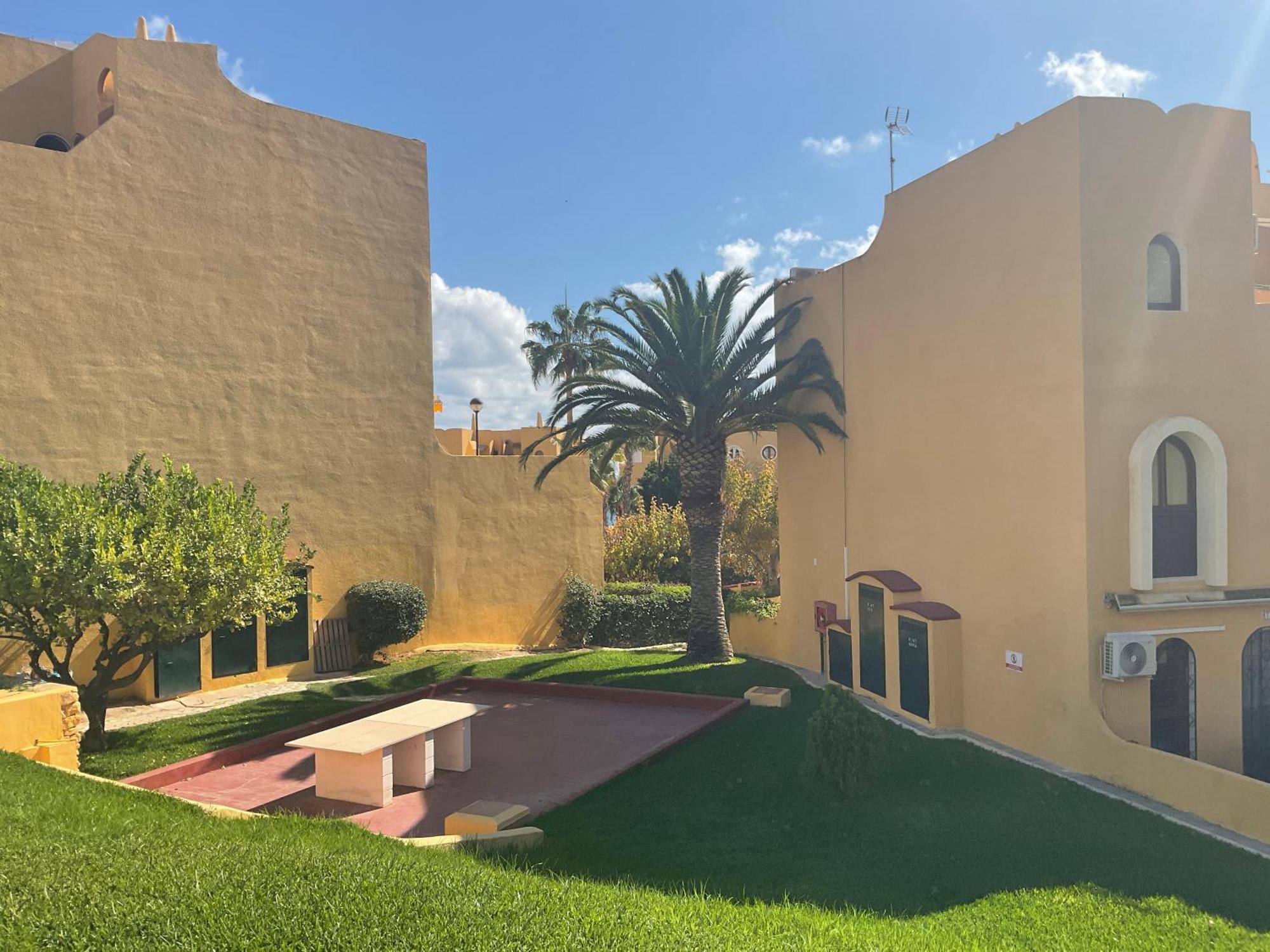 Urokliwy Apartament W Slonecznym El Campello Kültér fotó